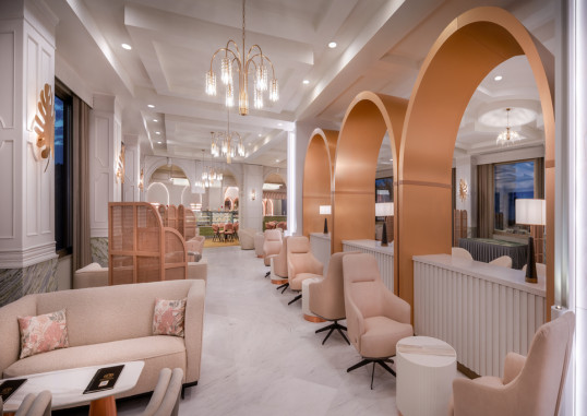 NEO PALACE 42
