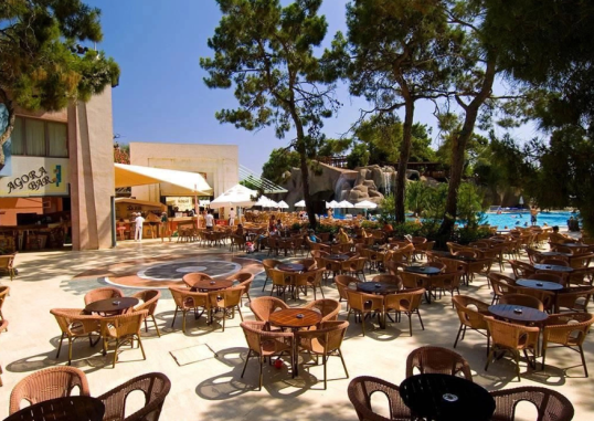 BLUE WATERS CLUB 27