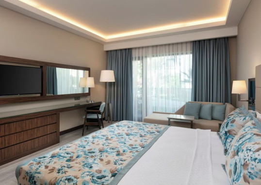 SEVEN SEAS HOTEL LIFE 55