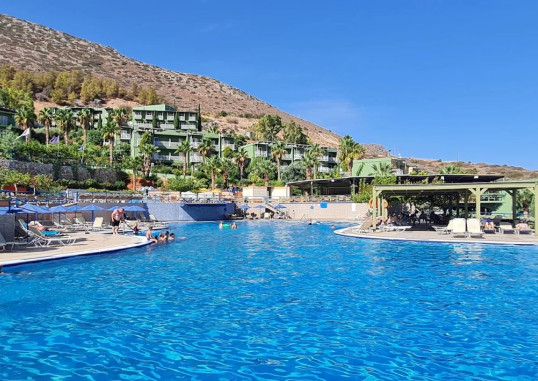 FAMILY WORLD AQUA SUN VILLAGE 7