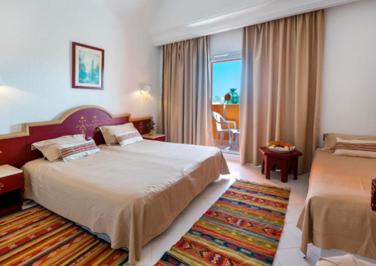 LES 4 SAISONS AQUAPARK AND THALASSO 10