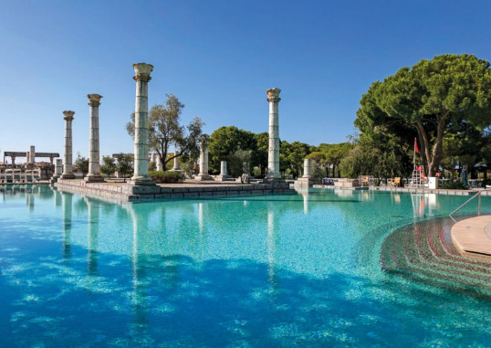 XANADU RESORT 6