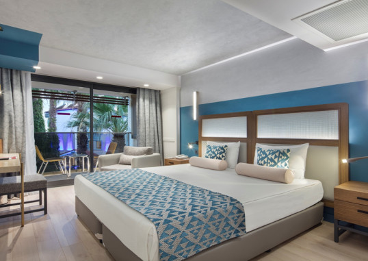 TRENDY SIDE BEACH (ADULTS ONLY 16+) 14