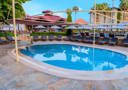 MIRAMARE QUEEN HOTEL 30