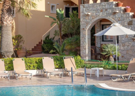 DIA APARTMENTS (ADULTS ONLY 16+) 13