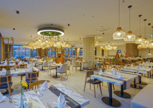 ALETRIS DELUXE HOTEL & SPA 13