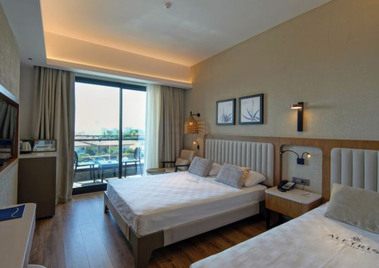 ALETRIS DELUXE HOTEL & SPA 30