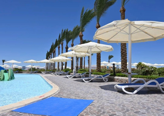 SUNRISE SERANO AQUA PARK RESORT 15