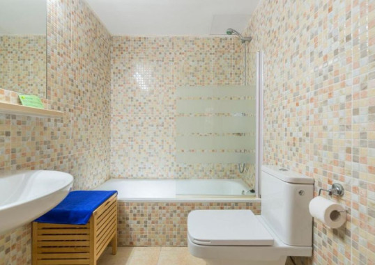 ELS LLORERS APARTAMENTOS 9