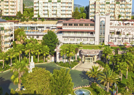 CLUB PARADISO HOTEL & RESORT 4