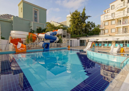 SIDE ALUNA HOTEL 5