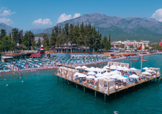 ROX RESORT HOTEL 7