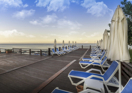ROX RESORT HOTEL 36