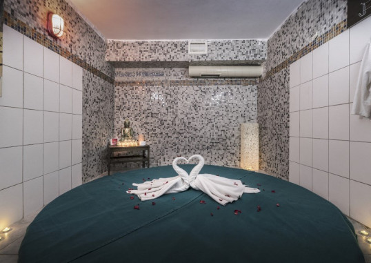 ROX RESORT HOTEL 47