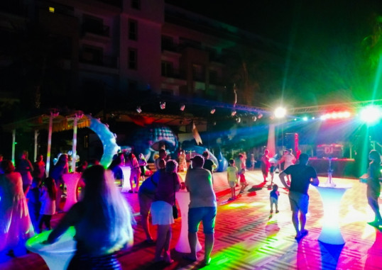 ROX RESORT HOTEL 54