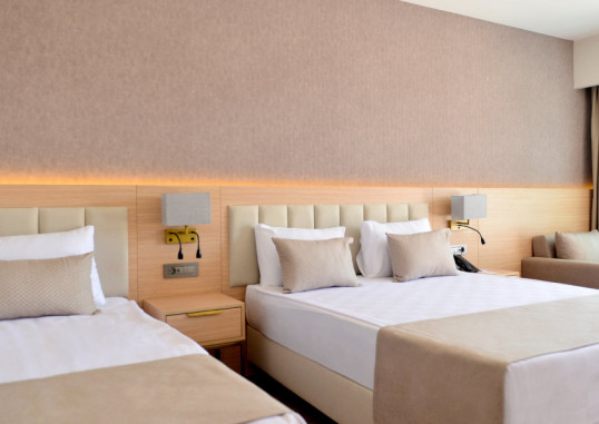 LUNA VISTA HOTEL 22