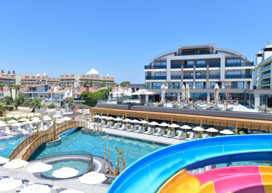 LUNA VISTA HOTEL 47