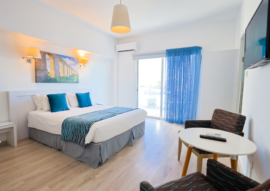MIKES KANARIUM CITY HOTEL 11