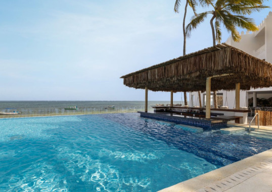BAMBURI BEACH HOTEL 3
