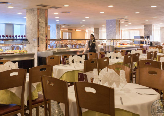 H TOP ROYAL STAR LLORET 26