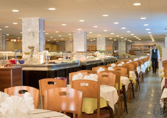 H TOP ROYAL STAR LLORET 27