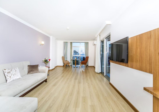Suite 3