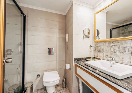 Standard Room 4