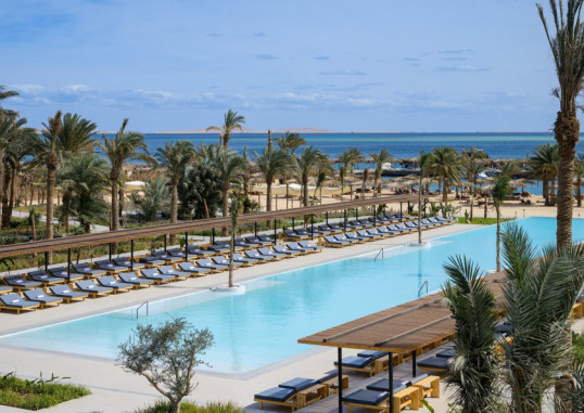 SERRY BEACH RESORT 4