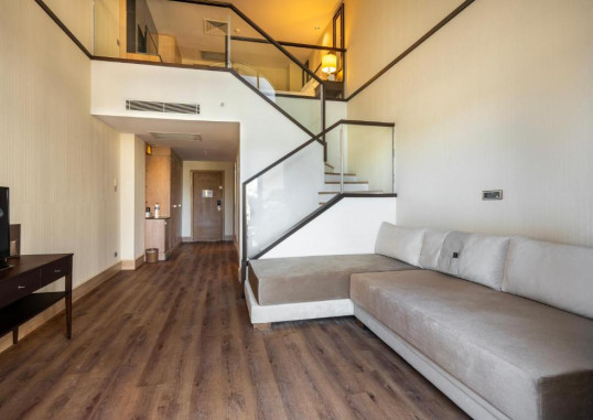 Dublex Family Suite Room 4