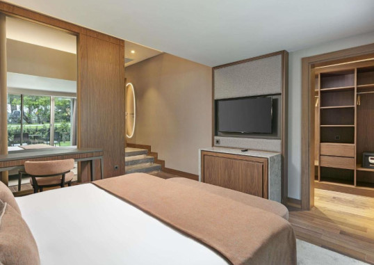 Marine Suite 2