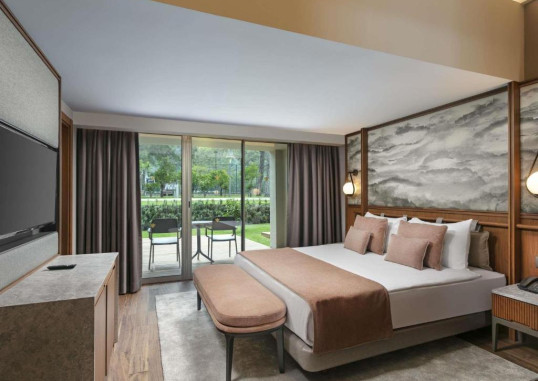 Marine Suite 5