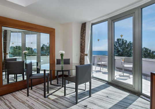 King Suite 6