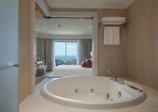 Honeymoon Sea View With Jacuzzi 1