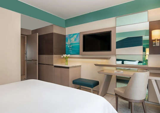 Family Garden Suite 1