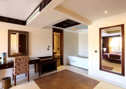 Royal Suite 3