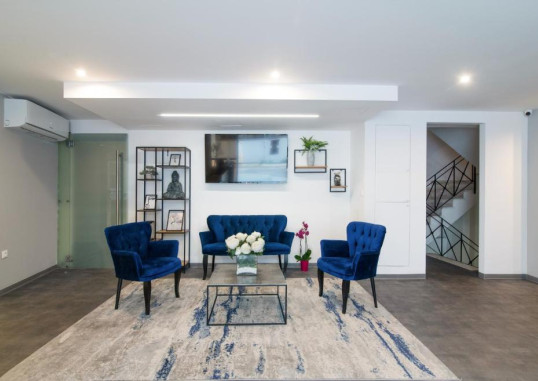 OLVIA SUITES 1