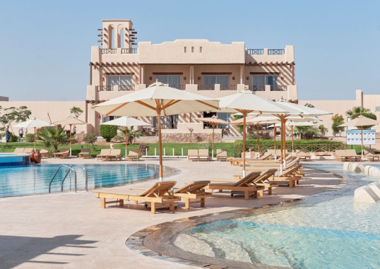 TRUE BEACH RESORT 1