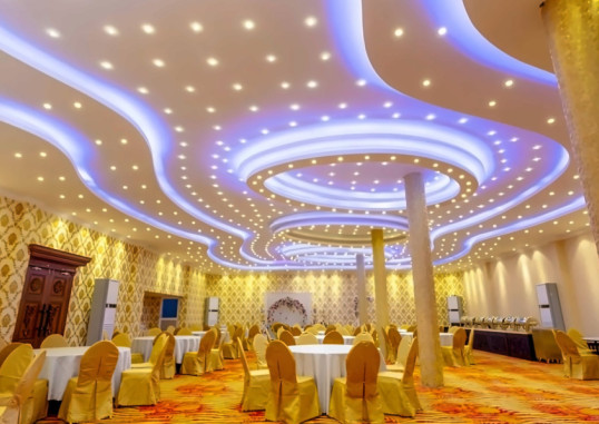 POLHENA GRAND RESORT & BANQUET 8
