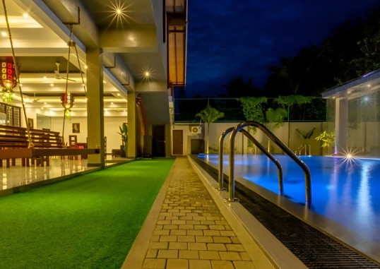 POLHENA GRAND RESORT & BANQUET 9