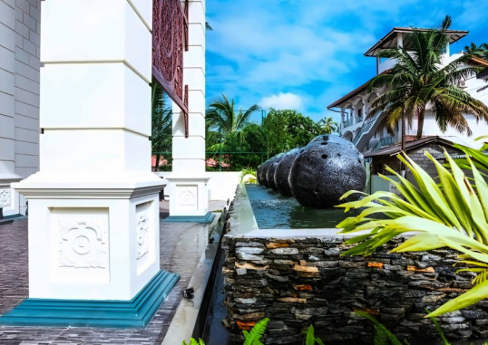 POLHENA GRAND RESORT & BANQUET 12