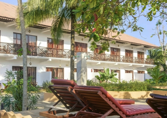 AMAAN BUNGALOWS BEACH RESORT 10