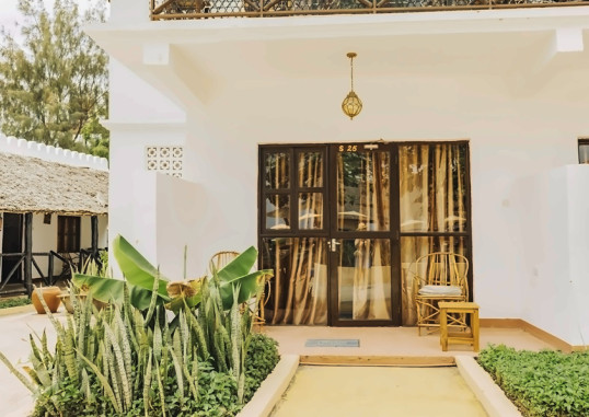 AMAAN BUNGALOWS BEACH RESORT 25