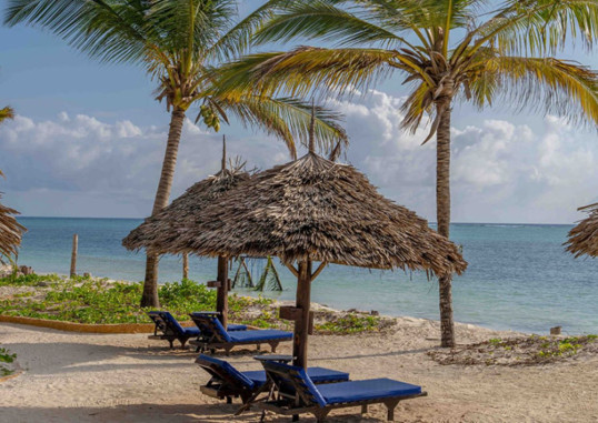 BREEZES BEACH CLUB 8