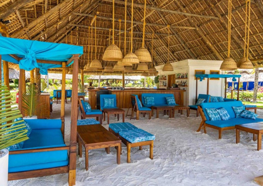 BREEZES BEACH CLUB 18