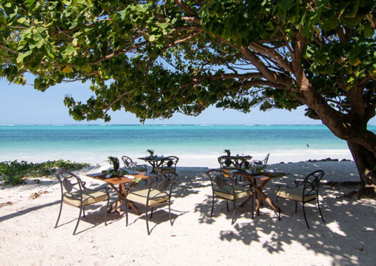 BREEZES BEACH CLUB 23