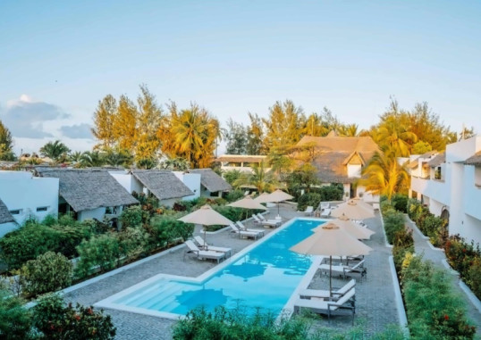 DHOW INN 11