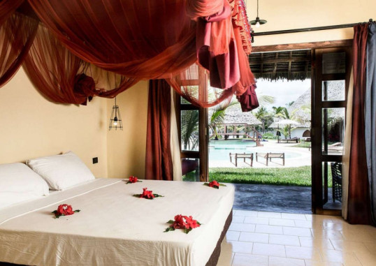 KARAFUU BEACH RESORT 2