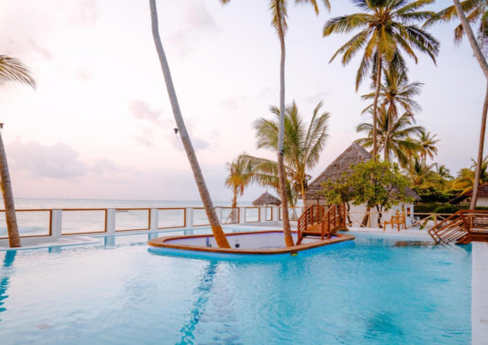 TIKI BEACH CLUB & RESORT 1