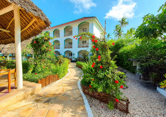 AHG SUN BAY MLILILE BEACH HOTEL 8
