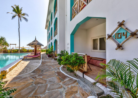 AHG SUN BAY MLILILE BEACH HOTEL 9